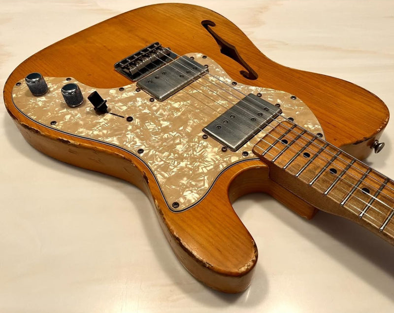 Danocaster '72 F-Hole SIngle Cut
