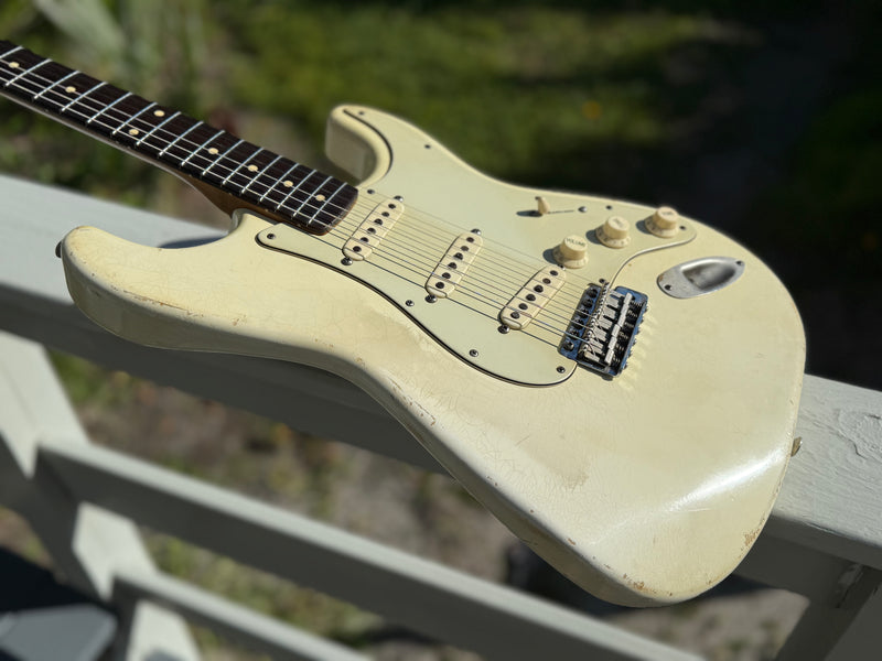 Danocaster Double Cut