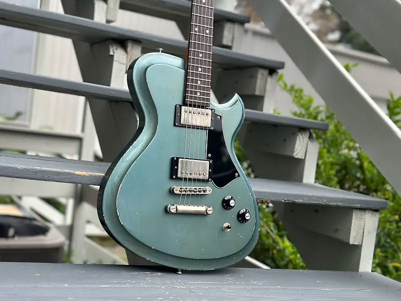 Novo Guitars Custom Solus M1