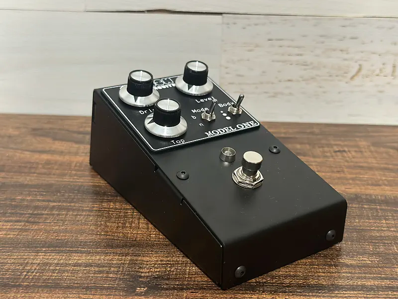 Fish Circuits Model One LTD Black Edition Fish Circuits Model One LTD Black Edition