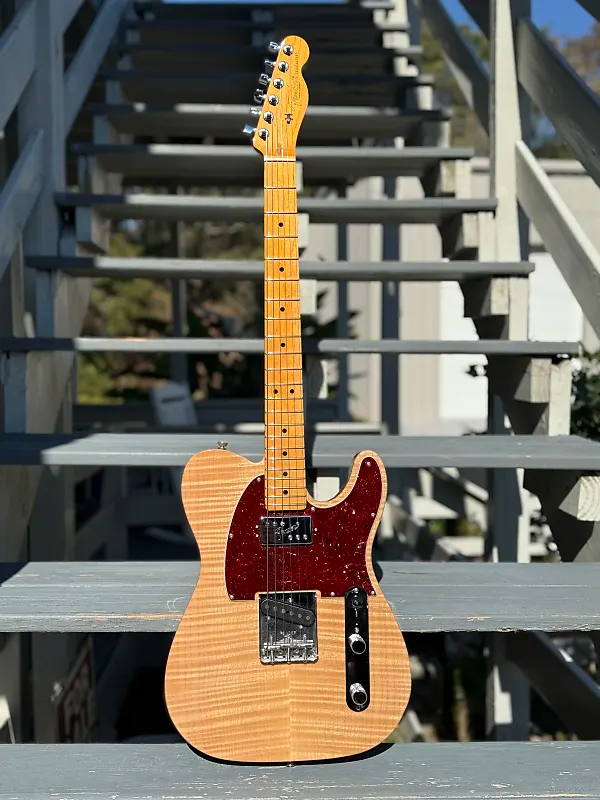 Fender Rarities Series Flame Maple Top Chambered Telecaster