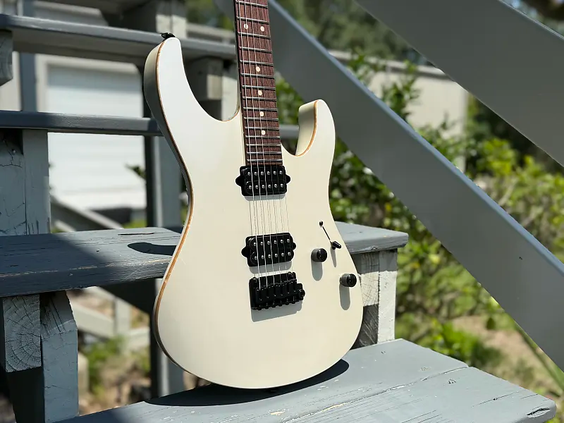 Suhr Custom Modern Setnack