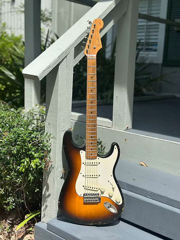 Danocaster Double Cut