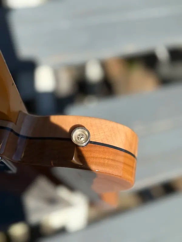 Fender Rarities Series Flame Maple Top Chambered Telecaster